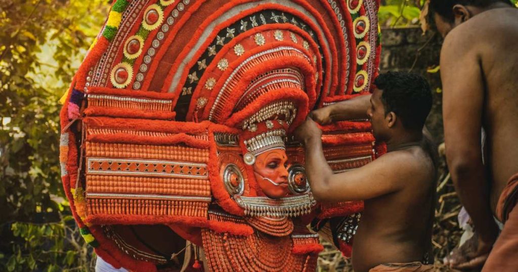 Kannur-Theyyam-Art