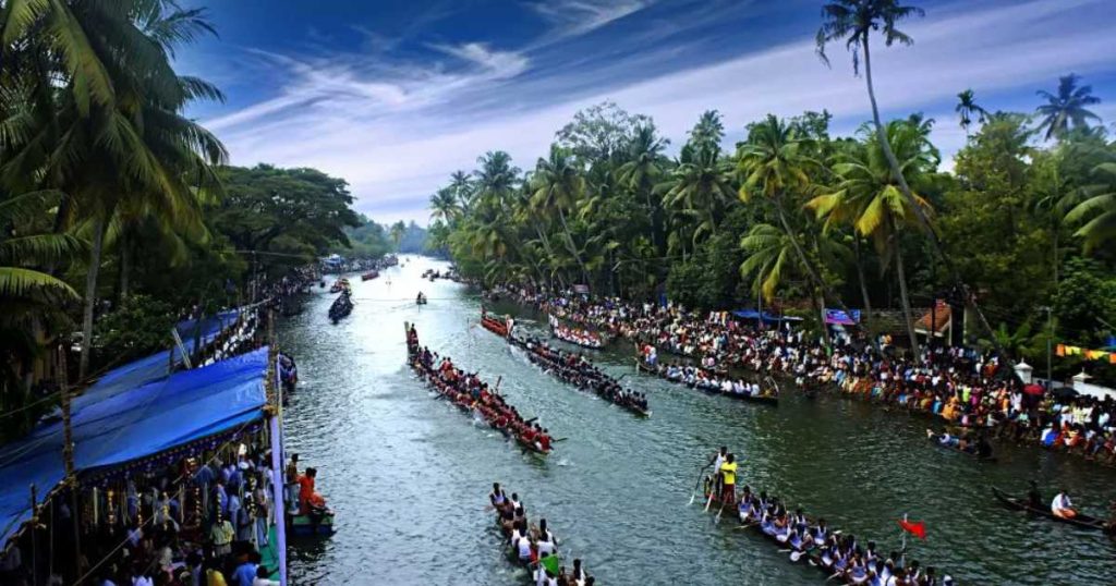 Triveni-Floating-Market